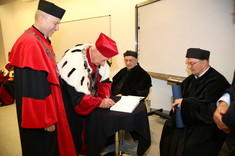 Wręczono tytuły Profesorów Honorowych